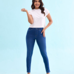 جينزات نسائية