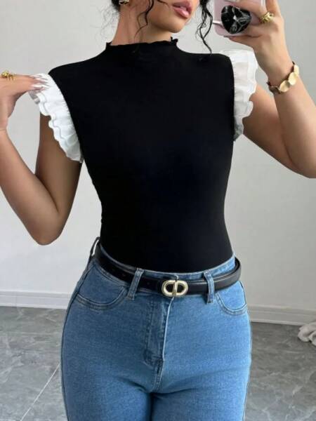 قميص نسائي للربيع والصيف أسود بياقة عالية أبيض مكشكش بدون أكمام ضيق أنيق حلو للاستخدام اليومي عصري