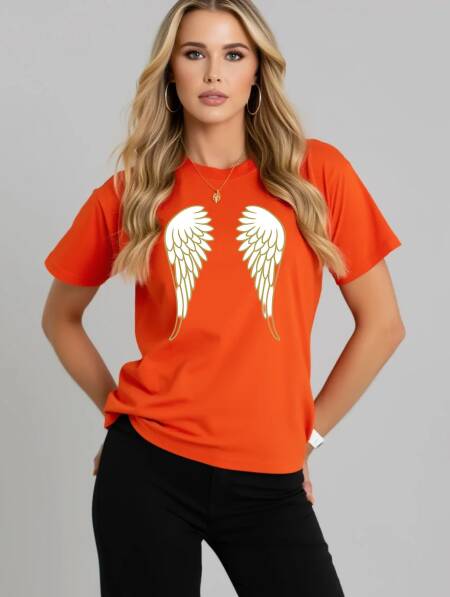 قميص نسائي جديد لصيف 2026 بياقة مستديرة وتصميم عصري فضفاض مع طباعة أجنحة، قميص بأكمام قصيرة للنساء