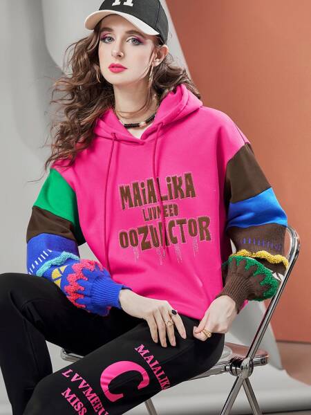 المرأة فضفاضة تناسب كتلة اللون هوديي البلوز مع إلكتروني طباعة عارضة البلوز الشارع الشهير الخريف الشتاء قمم الموضة