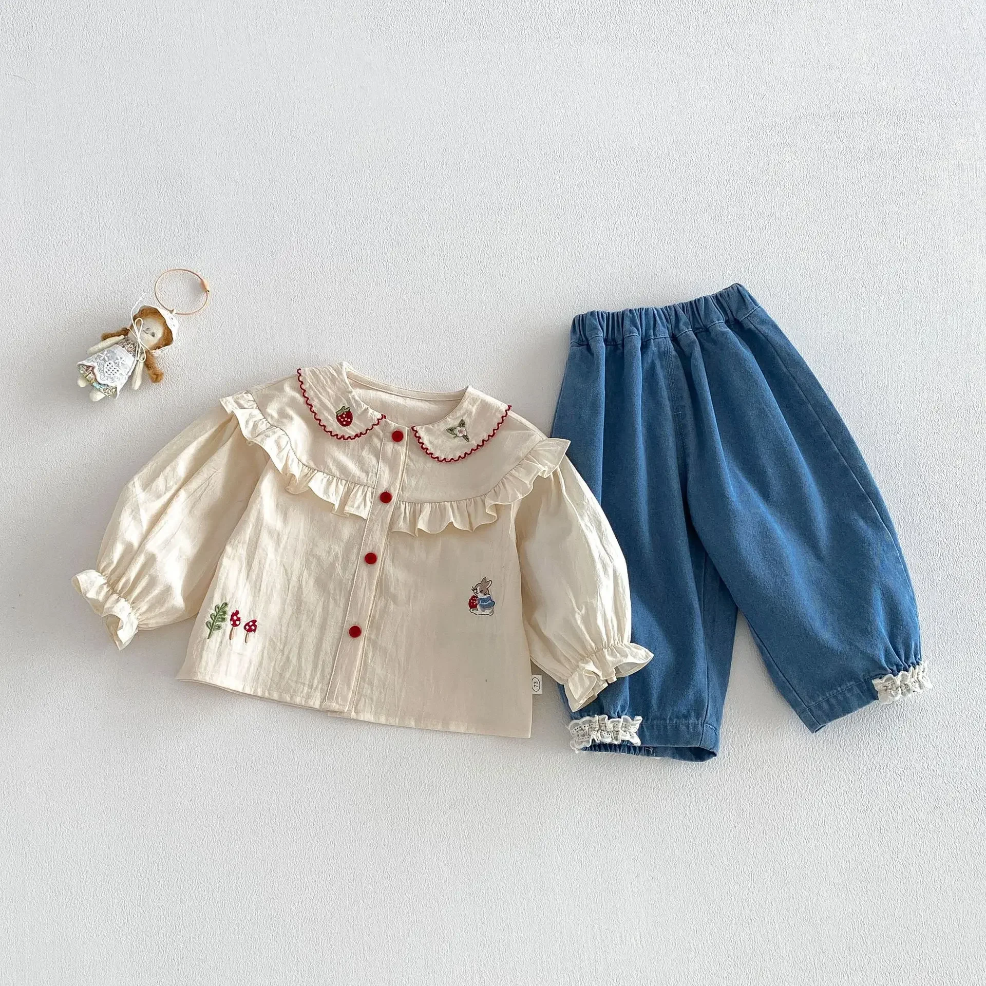 بنطلون جينز للفتيات بخصر مطاطي وحواف دانتيل للأطفال من 0-5 سنوات، موديل ربيع 2026 بأسلوب كوري، ملابس مريحة للفتيات - Image 5