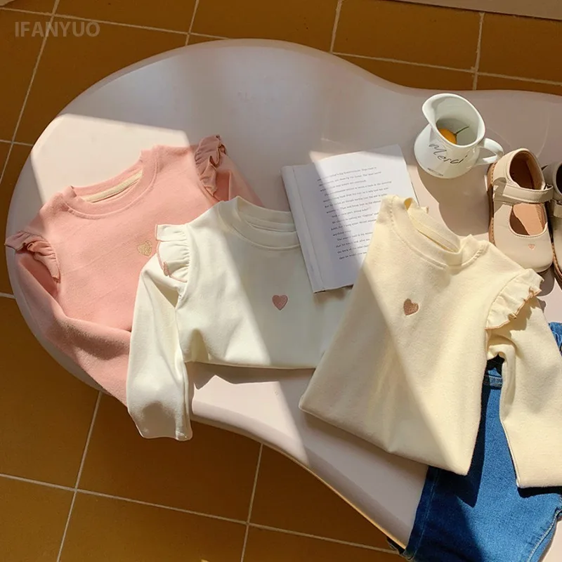 1-8Y طفل الفتيات طويلة الأكمام تي شيرت 2025 الخريف جديد طفل رقيقة المخملية أفخم قاعدة قميص الأطفال الحب المطرزة قميص بلايز - Image 2