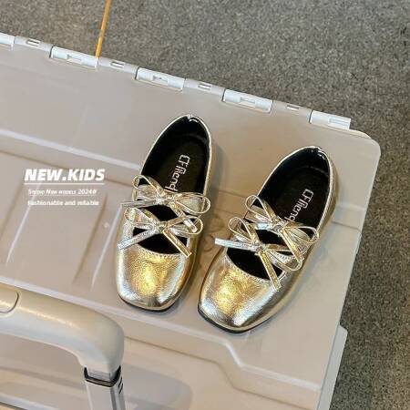 2024 الخريف الأطفال أحذية من الجلد للفتيات موضة جديدة الأميرة نمط لينة أسفل الحلو ربطة العنق الرقص تنوعا أحذية الحفلات