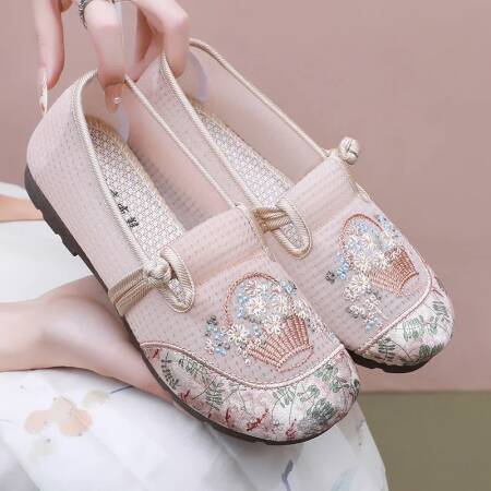 أحذية نسائية صيفية جديدة لعام 2025 أحذية نسائية مريحة وخفيفة الوزن ومضادة للانزلاق ومقاومة للاهتراء أحذية فردية للسيدات