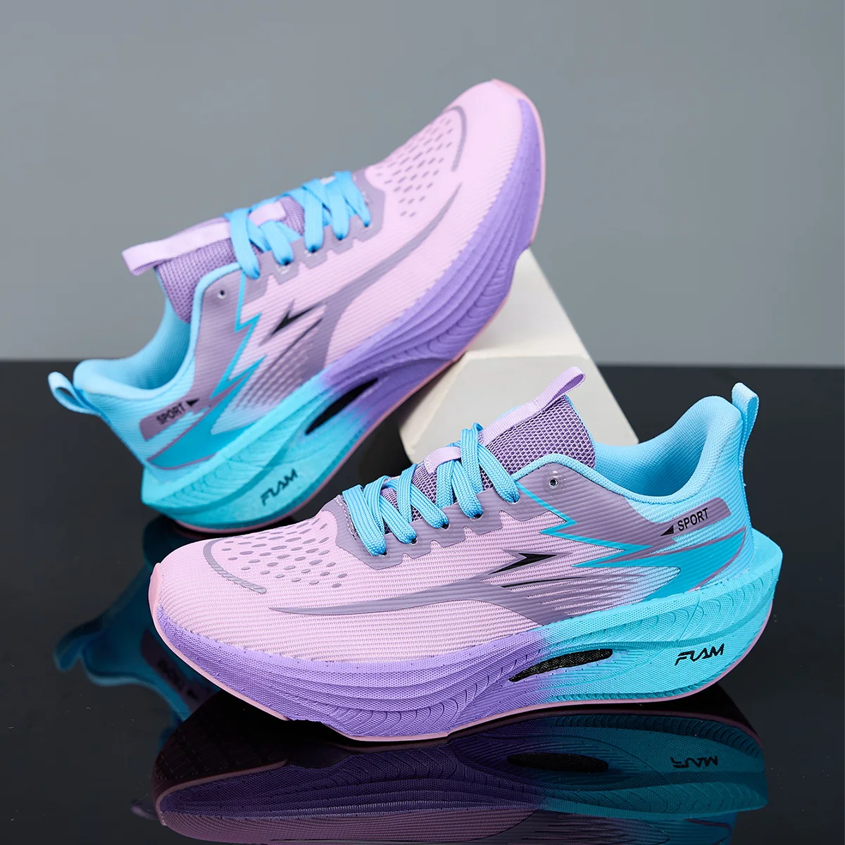 أحذية الجري الرياضية للرجال كاجوال ماراثون قابلة للتنفس وخفيفة الوزن للنساء مريحة ومضادة للانزلاق للمشي في الهواء الطلق - Image 5