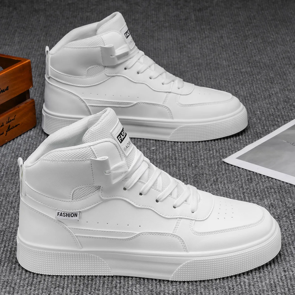 أحذية رياضية كاجوال للرجال، اتجاه المشي لمسافات طويلة في الهواء الطلق، خفيفة الوزن وبسيطة