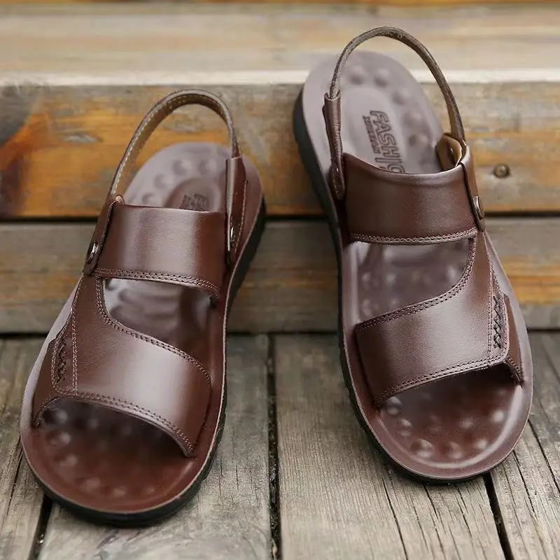 صنادل رجالية 2023 جديدة من الجلد الناعم، أحذية شاطئية غير رسمية مقاومة للانزلاق ومقاومة للتآكل، صنادل صيفية مزدوجة الاستخدام ... - Image 3